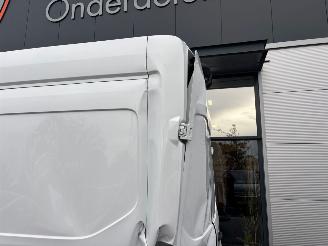 Ford Transit  picture 15