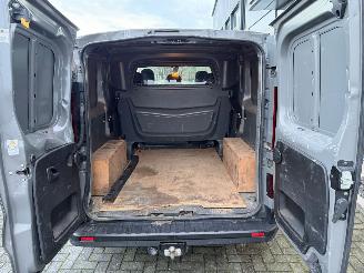 Renault Trafic Renault Trafic L1H1 1.6 dCi 145 Energy Confort DC 2.9T schade airco cruise picture 18