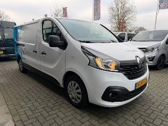 Renault Trafic  picture 9