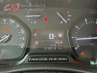 Peugeot Expert Expert (V1/VA/VB/VE/VF/VT/VY), Van, 2016 2.0 Blue HDi 120 16V picture 27