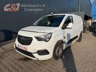 Vrakbiler auto Opel Combo Combo Cargo, Van, 2018 1.5 CDTI 130 2021/1