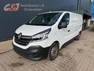 Vrakbiler auto Renault Trafic Trafic (1FL/2FL/3FL/4FL), Van, 2014 2.0 dCi 16V 120 2021/5
