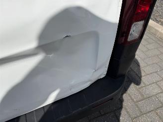 Opel Vivaro  picture 28