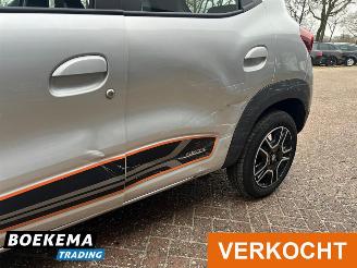 Dacia Spring Comfort Plus (Orange Pack) 27 kWh Leder Clima Navi Cruise picture 12