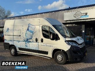 krockskadad bil bedrijf Citroën Jumper 35 2.2 BlueHDi 140 L2-H2 Navigatie Camera PDC Cruise 2020/7