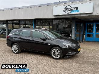 uszkodzony samochody osobowe Opel Astra Sports Tourer 1.0 Edition Automaat Navigatie Clima Cruise PDC 2016/7