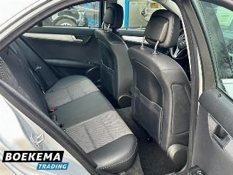 Mercedes C-klasse 200 184PK Avantgarde Automaat Navigatie Memory Stoelverw. picture 17