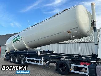 krockskadad bil auto LAG Austral O-3-TI Kipsilo 63000L 2022/6