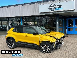 skadebil auto Jeep Avenger Summit 54 kWh Carplay Navigatie Camera LED Keyless ACC 2024/3