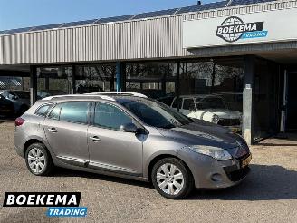 Coche accidentado Renault Mégane Estate 1.4 TCe Dynamique Navigatie Climate Cruise PDC 2010/3