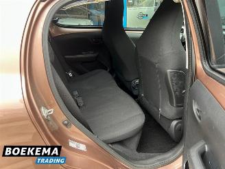 Peugeot 108 1.0 e-VTi Active Airco PDC 5-Deurs picture 21