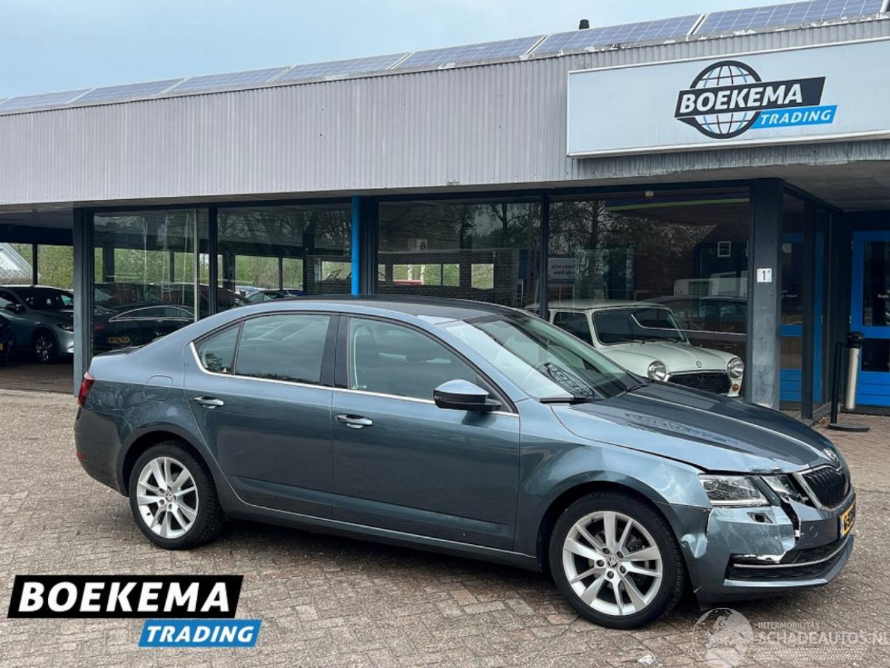 Skoda Octavia 1.0 TSI Business Ed Navigatie Canton Stoelverw. Climate Cruise PDC