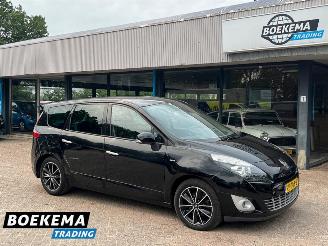 Vaurioauto  passenger cars Renault Grand-scenic 1.4 TCe Bose Navigatie Stoelverw. Cruise 2011/12