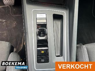 Volkswagen Golf 1.5 eTSI Style HUD DSG Massage Led Navi Stoelverw. picture 27