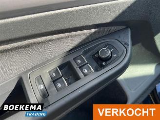Volkswagen Golf 1.5 eTSI Style HUD DSG Massage Led Navi Stoelverw. picture 20