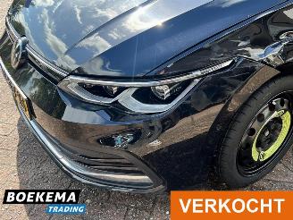 Volkswagen Golf 1.5 eTSI Style HUD DSG Massage Led Navi Stoelverw. picture 7