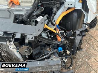 Kia Ceed 1.6 GDI PHEV Aut Led Keyless Virtual Navi Climate Cruise picture 12