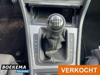 Volkswagen Golf 1.0 TSI Connected Navi Climate Cruise picture 28
