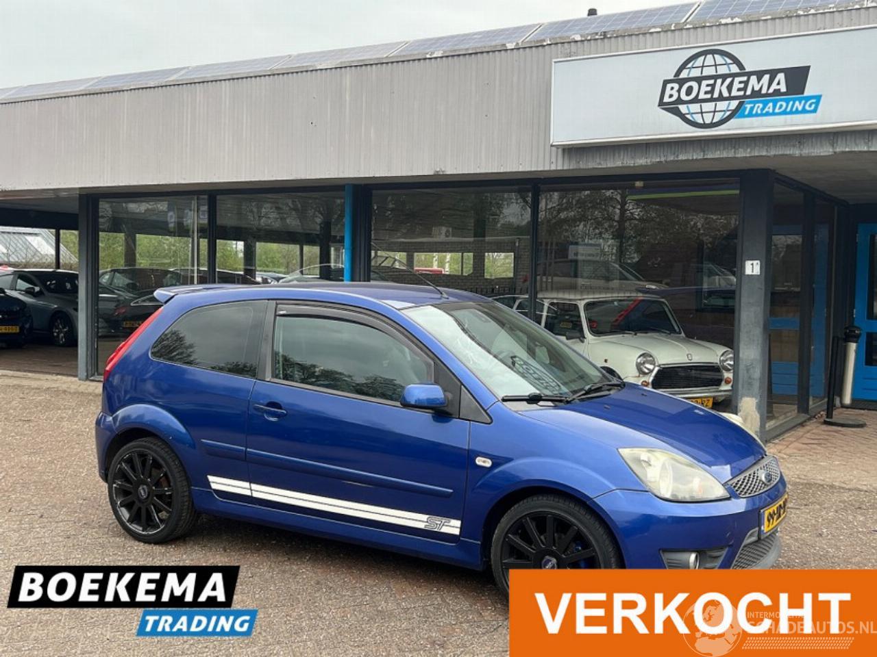 Ford Fiesta 2.0 16V ST 150PK Airco Sportpakket