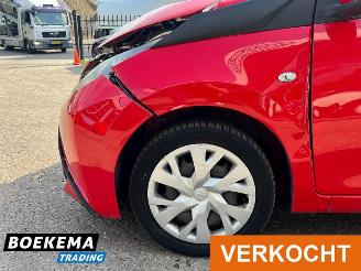 Toyota Aygo 1.0 VVT-i x-play Airco Camera Cruise Carplay picture 9