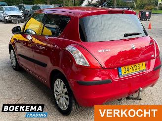 Suzuki Swift 1.2 Exclusive EASSS Keyless Climate PDC trek. picture 3