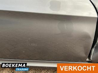 BMW 3-serie 320d Luxury Line Xenon Leer Cruise Navi Stoelverw. picture 8