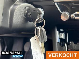 Peugeot 208 1.2 Allure 100pk Led Navigatie Climate Cruise PDC picture 29