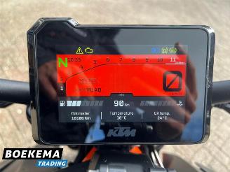 KTM 1290 Super Duke R ABS Akrapovic picture 18