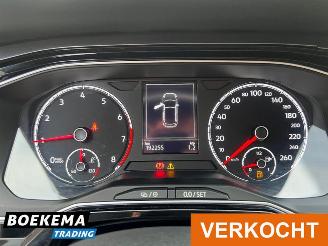 Volkswagen Polo 1.0 TSI Highline R-Line LED Stoelverw. Navi Climate Cruise picture 23