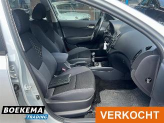 Hyundai I-30 CW 1.6i i-Motion Climate Cruise Trekhaak picture 22