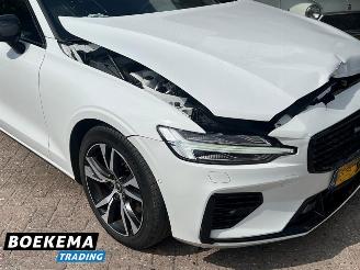 Volvo V-60 2.0 T6 Recharge AWD R-Design HUD Pano Keyless Led Navi Camera Stoelverw. picture 6