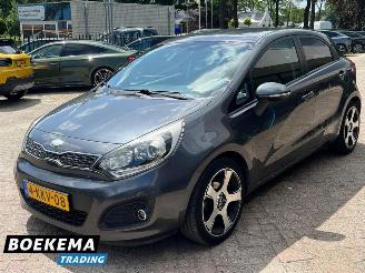 Kia Rio 1.2 CVVT Super Pack Keyless Climate Cruise PDC picture 4