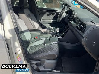 Volkswagen T-Roc 1.5 TSI R-Line Virtual Keyless Led Camera Stoelverw. picture 19
