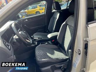 Volkswagen T-Roc 1.5 TSI R-Line Virtual Keyless Led Camera Stoelverw. picture 14