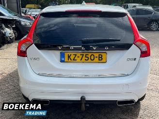 Volvo V-60 2.4 D5 Twin Engine AWD Plug in Hybrid Navi Climate Cruise picture 6