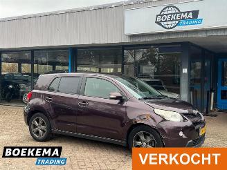 krockskadad bil auto Toyota Urban Cruiser 1.3 VVT-i Comfort KeylessNavi Climate Cruise 2009/6