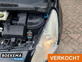 Peugeot 5008 2.0 HDI 7-Pers Aut Clima Cruise Navi PDC Trek. picture 9