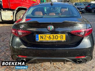 Alfa Romeo Giulia 2.0 T AWD Veloce 280PK Aut Leer Navi Stuur/Stoelverw. Cruise PDC picture 14