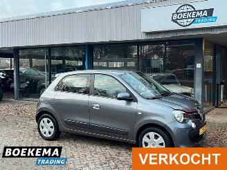 krockskadad bil auto Renault Twingo 0.9 TCe Expression Automaat Cruise Airco 2016/7