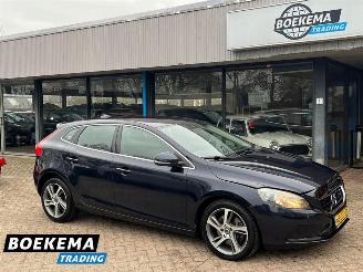  Volvo V-40 1.5 T3 Summum Aut Navi Cruise Climate PDC 2015/10
