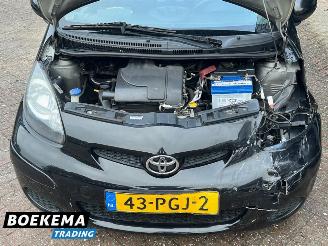 Toyota Aygo 1.0-12V Navigator Automaat Airco 5-Deurs picture 8