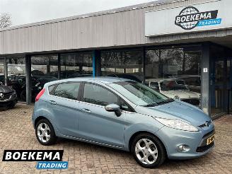 krockskadad bil auto Ford Fiesta 1.25 Titanium 5-Deurs Climate Cruise PDC 2008/10