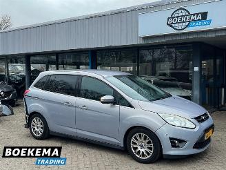 skadebil auto Ford Grand C-Max 1.6 Titanium 150PK 6-Pers Navi Cruise Climate PDC 2011/1