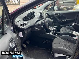 Peugeot 208 1.2 VTi Allure Led Navi Climate Cruise picture 10