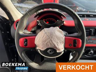 Renault Twingo 1.0 SCe Collection picture 32