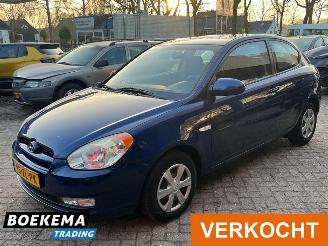 Hyundai Accent 1.4i Dynamic Joy Airco Cruise PDC picture 4
