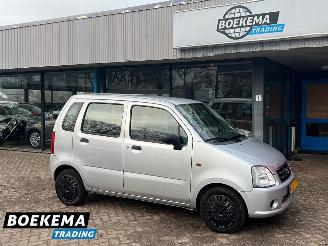 Damaged car Suzuki Wagon-R+ 1.0 Trend Trekhaak 2006/8