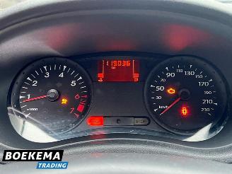 Renault Clio 1.2 TCe 101PK Special Line 5-Drs Navi Airco Trekh. picture 25