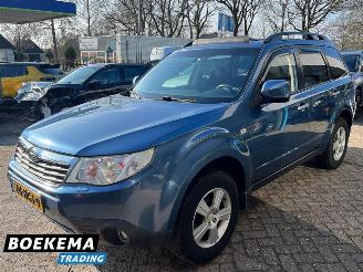 Subaru Forester 2.0 Premium 4X4 LPG Open-Dak Stoelverw Climate picture 4