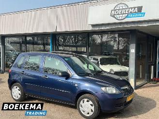 krockskadad bil auto Mazda 2 1.4 Exclusive Elektrische ramen Trekhaak 2005/1